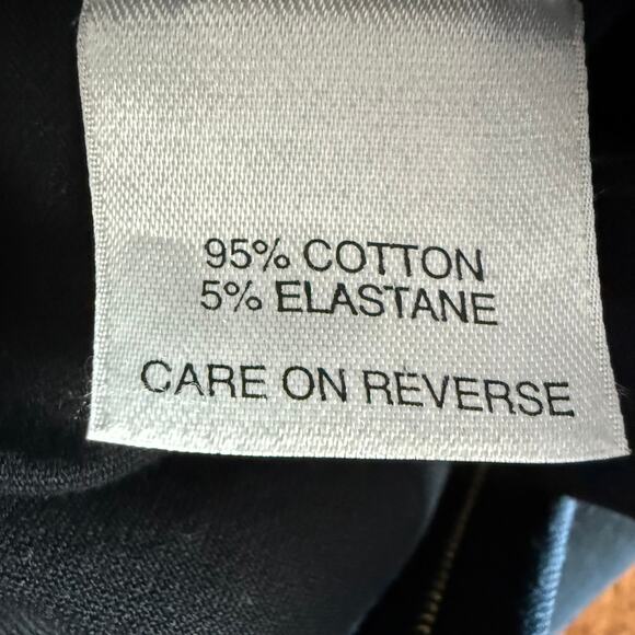 St John Sport Relaxed Fit Straight Leg Size 4 Gold Buttons Zipper Closure - Picture 10 of 10